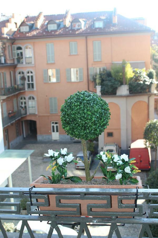 Mediterraneo Turin Centre Ngoại thất bức ảnh